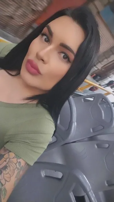 Chica trans complaciente, San Carlos