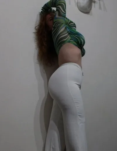 Chica apasionada, San José Centro